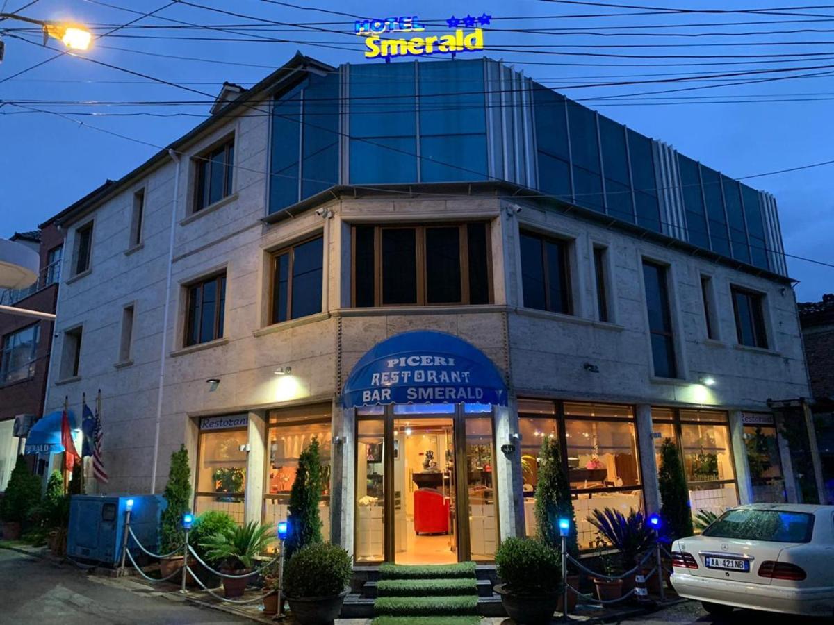 Hotel Smerald Korce Exterior foto